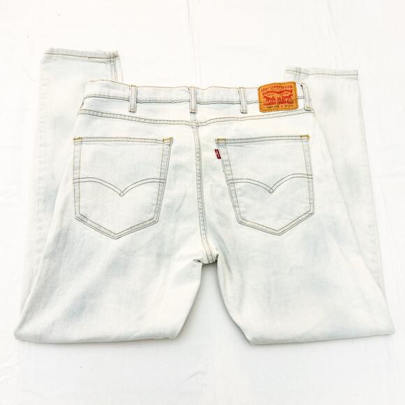 Levi's Men's Skinny Taper Light Wash Denim Jeans Zip Fly Size 38 x 30 - Picture 5 of 9